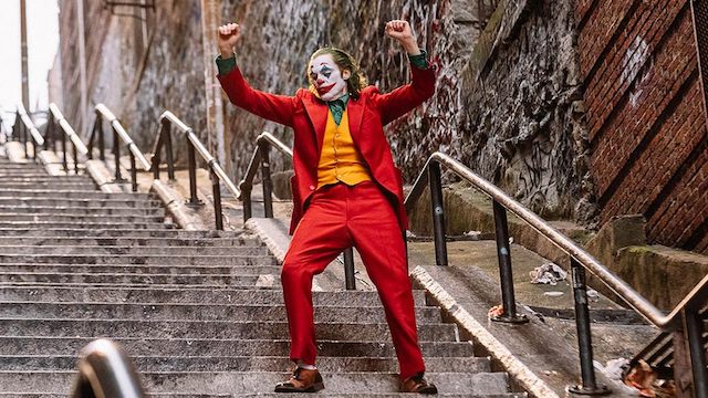 https://cdn2-www.superherohype.com/assets/uploads/2019/10/Joker-2.jpg